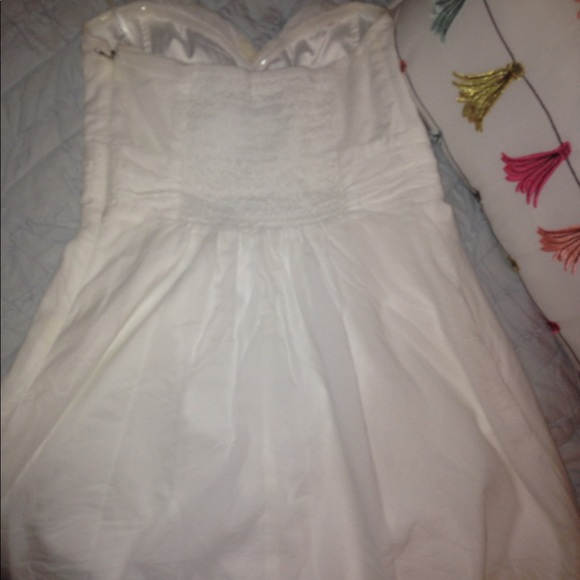 Sold - Picture 3 of 3